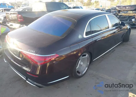 2021 Mercedes-Benz Maybach S 580 4Matic z USA, uszkodzony, nr VIN W1K6X7GBXMA023748